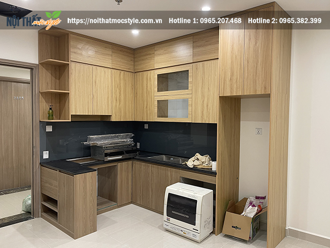 hệ tủ bếp kịch trần kêt hợp tủ giày.